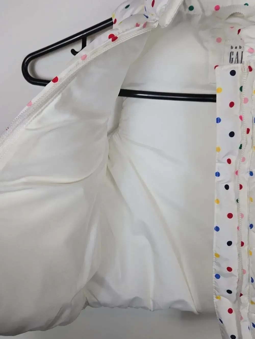 Baby Gap Toddler Girls Polka Dot Puffer Vest Primaloft White Rainbow 2T